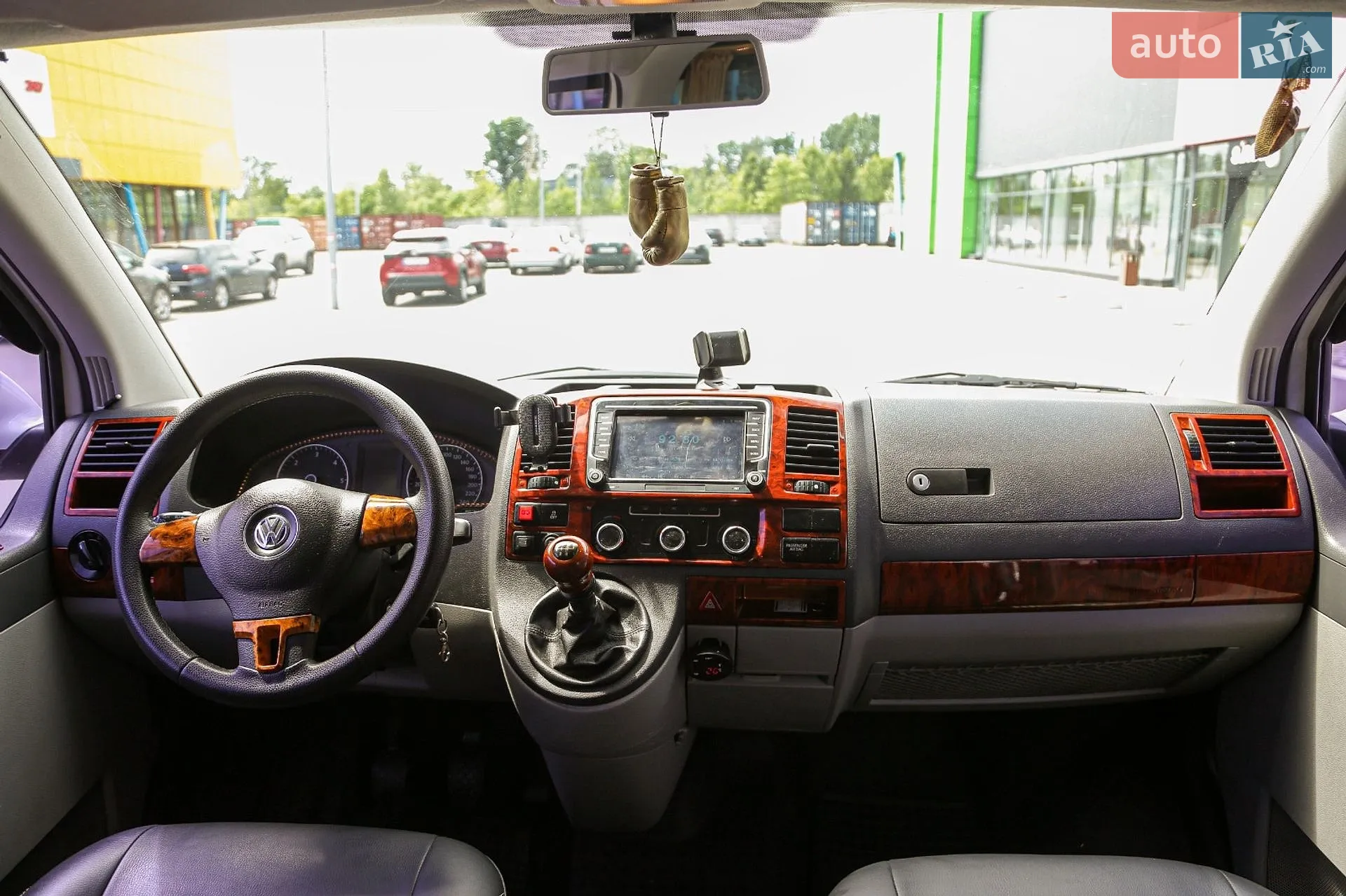 2010 Volkswagen Transporter - мініатюра 9