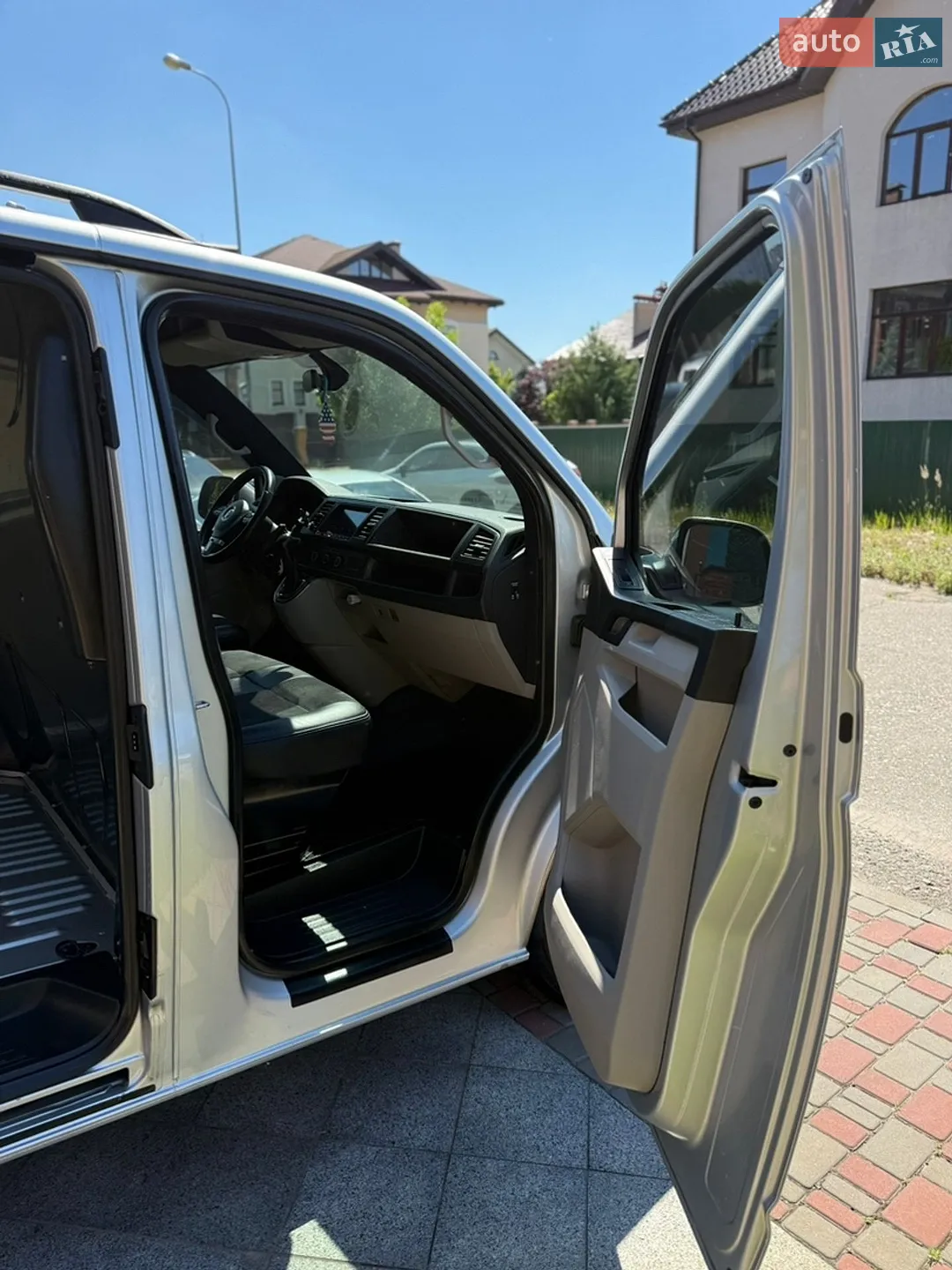 2016 Volkswagen Transporter - мініатюра 25
