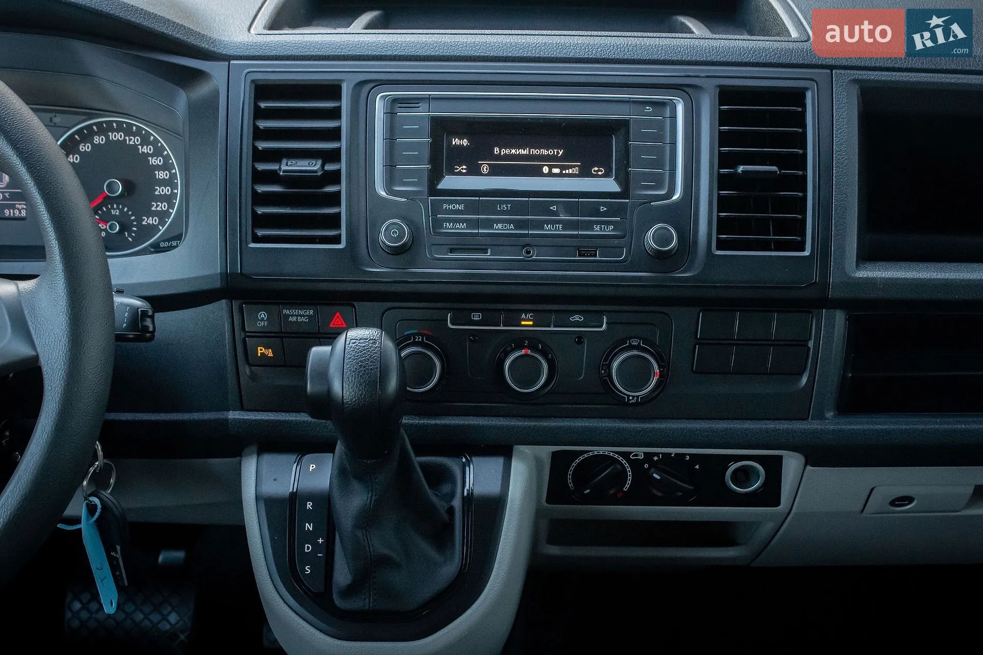 2019 Volkswagen Transporter - мініатюра 21