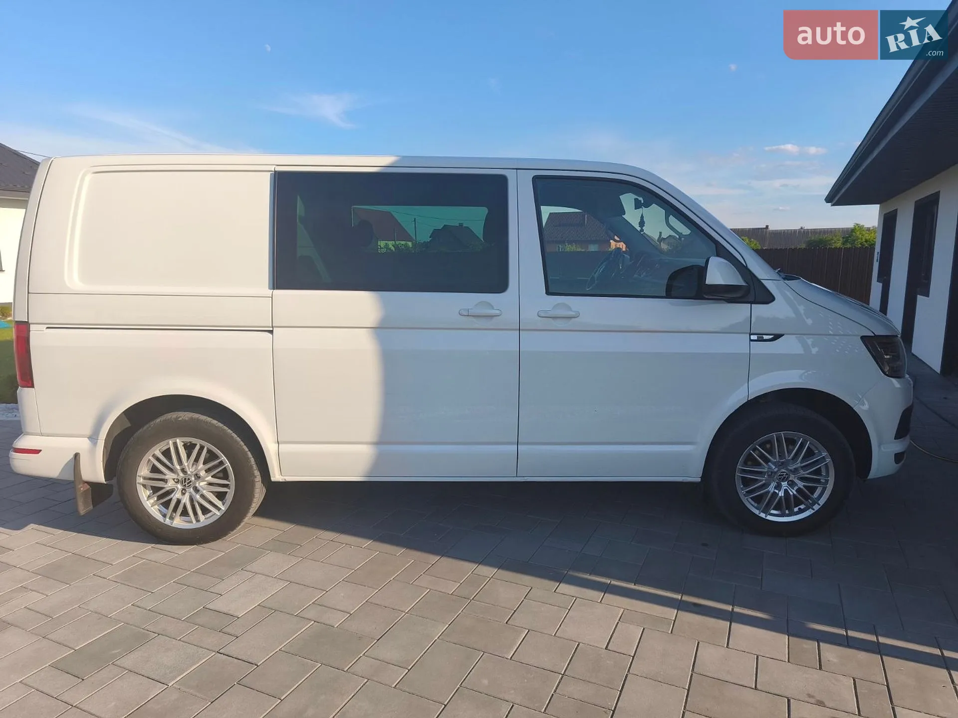 2017 Volkswagen Transporter - мініатюра 6