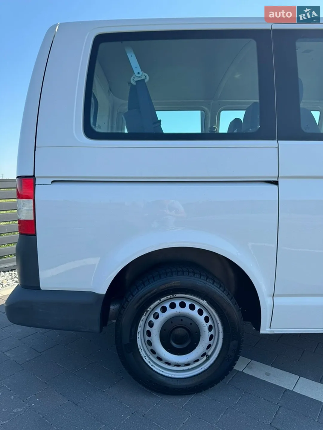 2012 Volkswagen Transporter - мініатюра 18