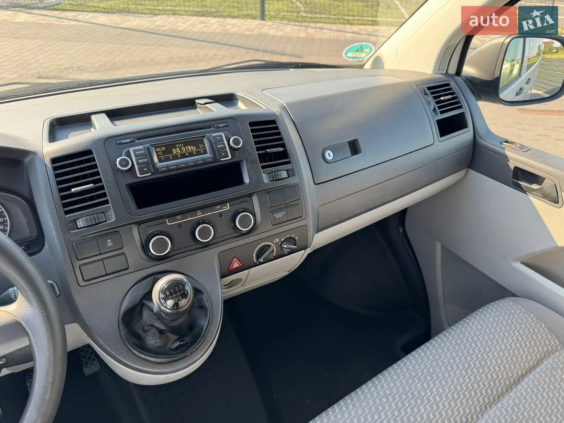 2012 Volkswagen Transporter - мініатюра 29