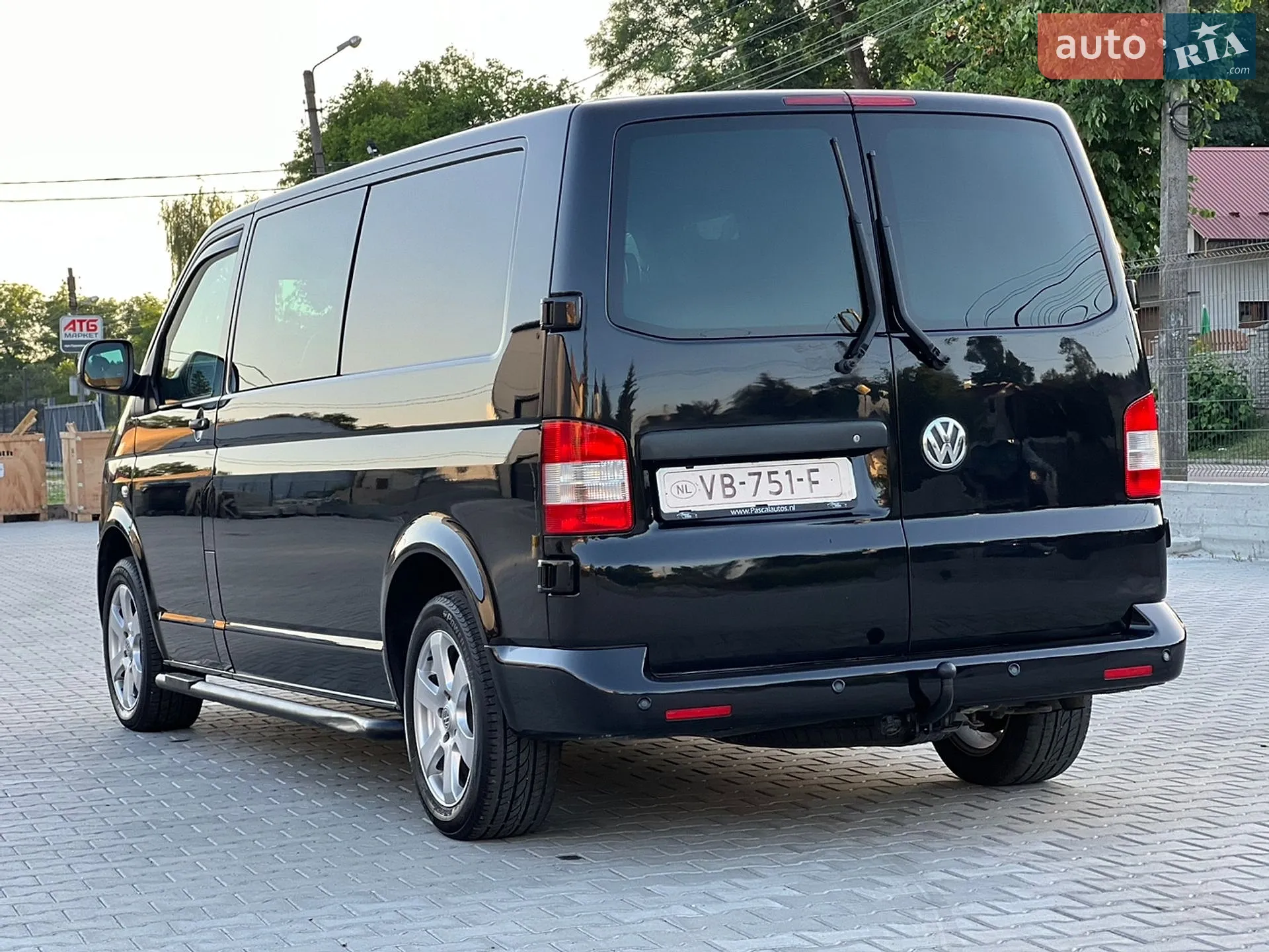 2011 Volkswagen Transporter - мініатюра 16