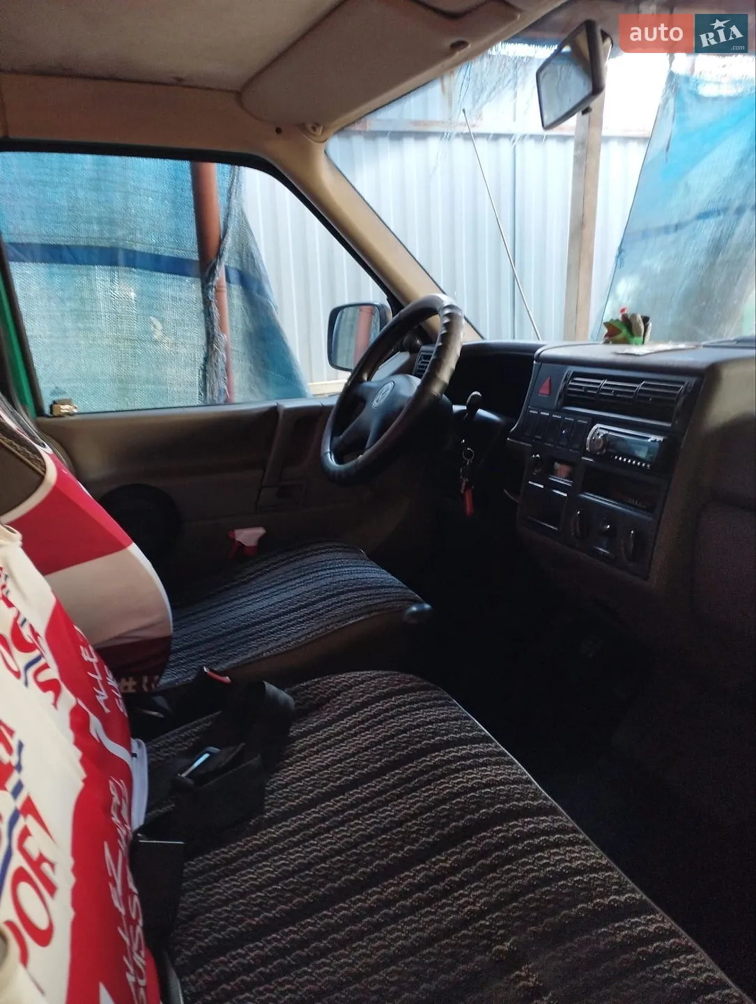 Volkswagen Transporter 1999 VIN WV1ZZZ70ZXH116290 фото оголошення 6 з 7
