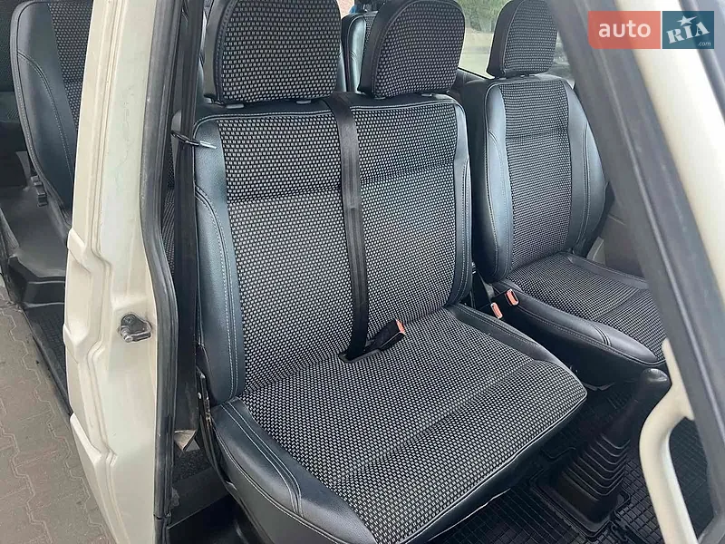 Volkswagen Transporter 1997 VIN WV1ZZZ70ZVH111967 фото оголошення 20 з 53