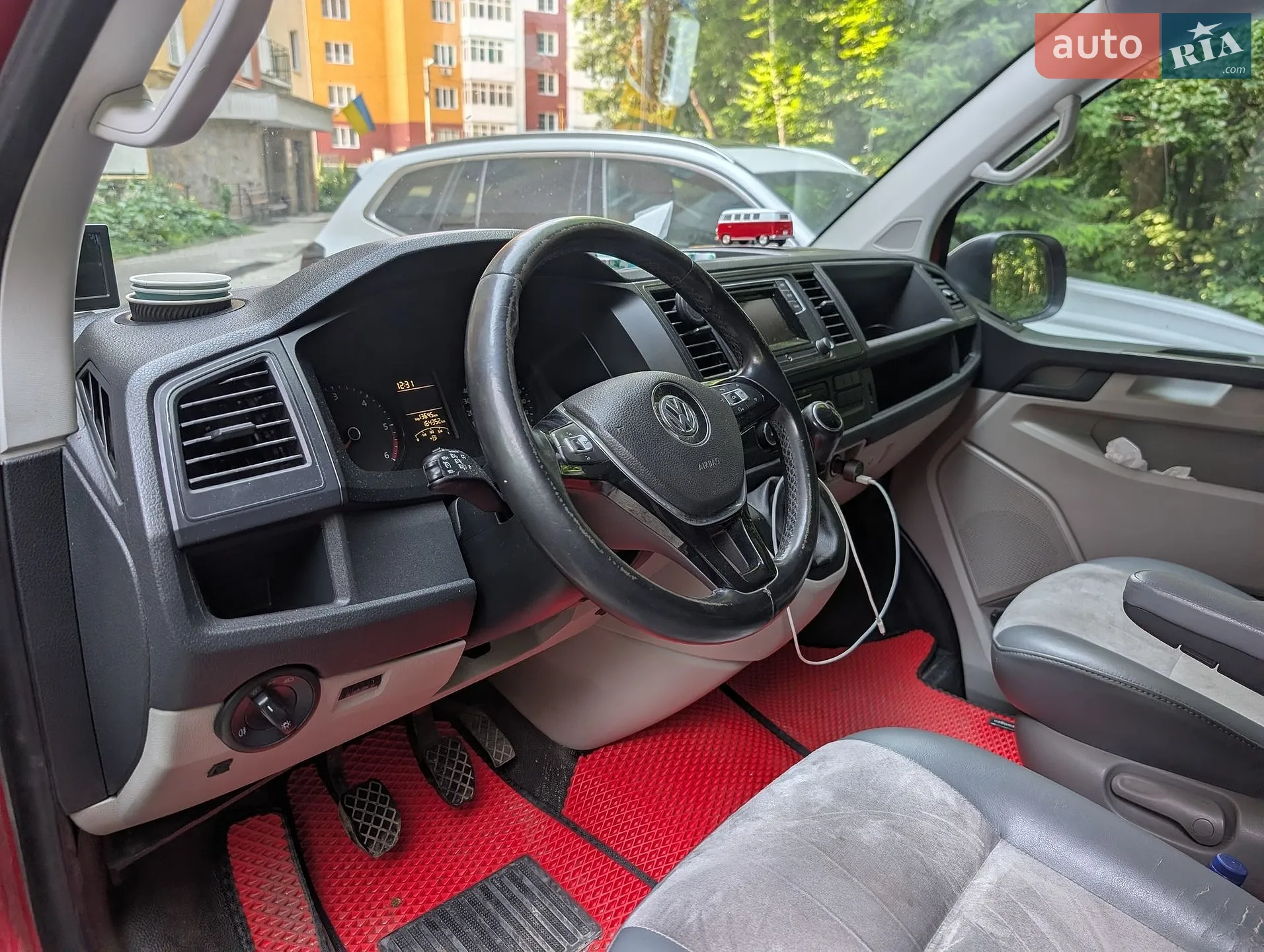 2015 Volkswagen Transporter - мініатюра 55