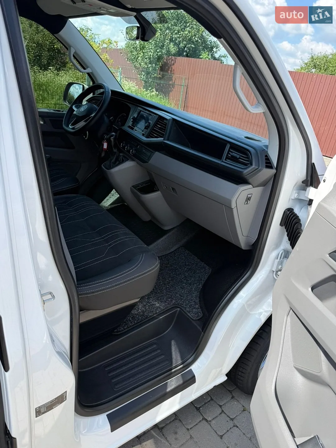 2022 Volkswagen Transporter - мініатюра 77