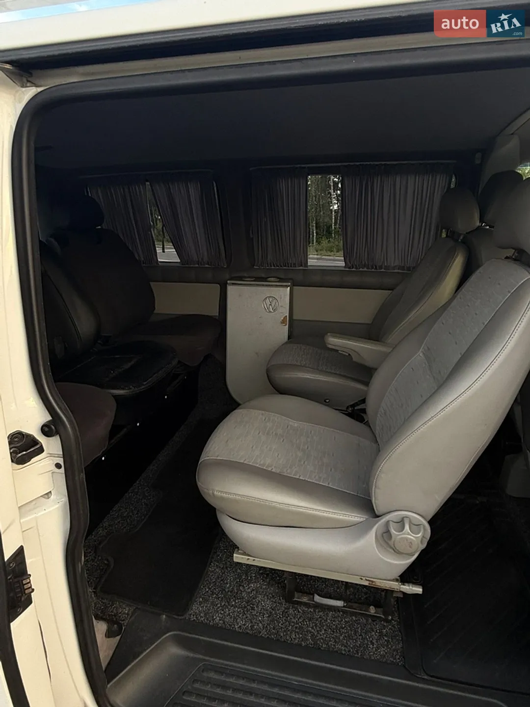 2010 Volkswagen Transporter - мініатюра 9