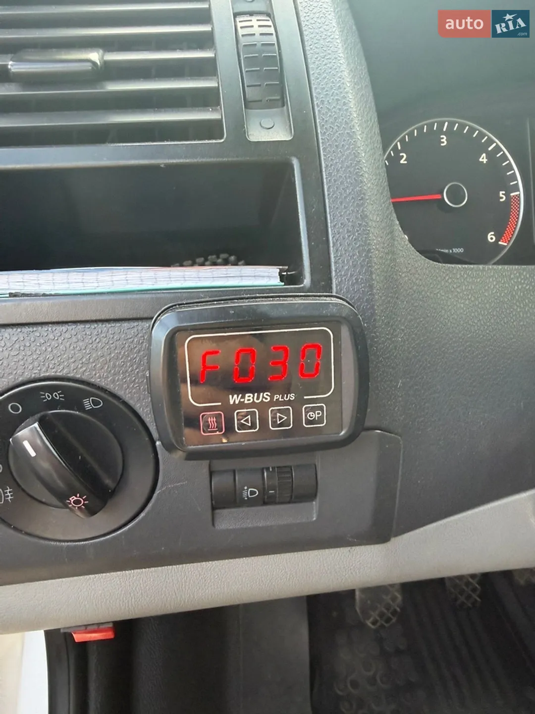 2010 Volkswagen Transporter - мініатюра 13