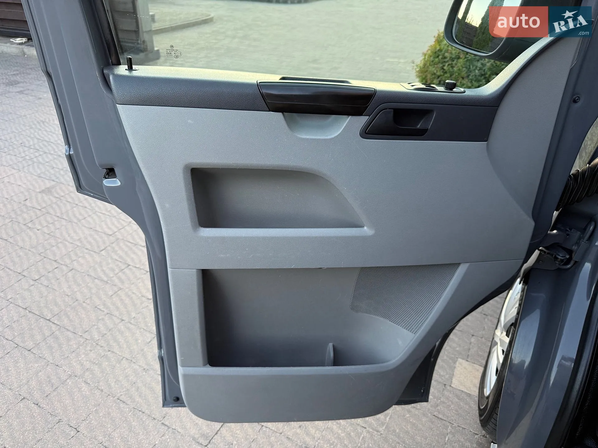 2015 Volkswagen Transporter - мініатюра 37