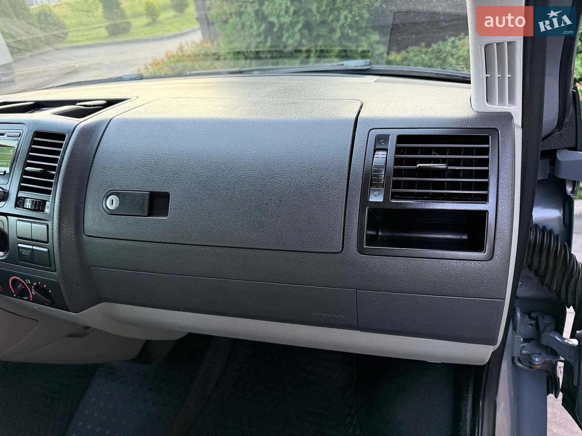 2015 Volkswagen Transporter - мініатюра 94