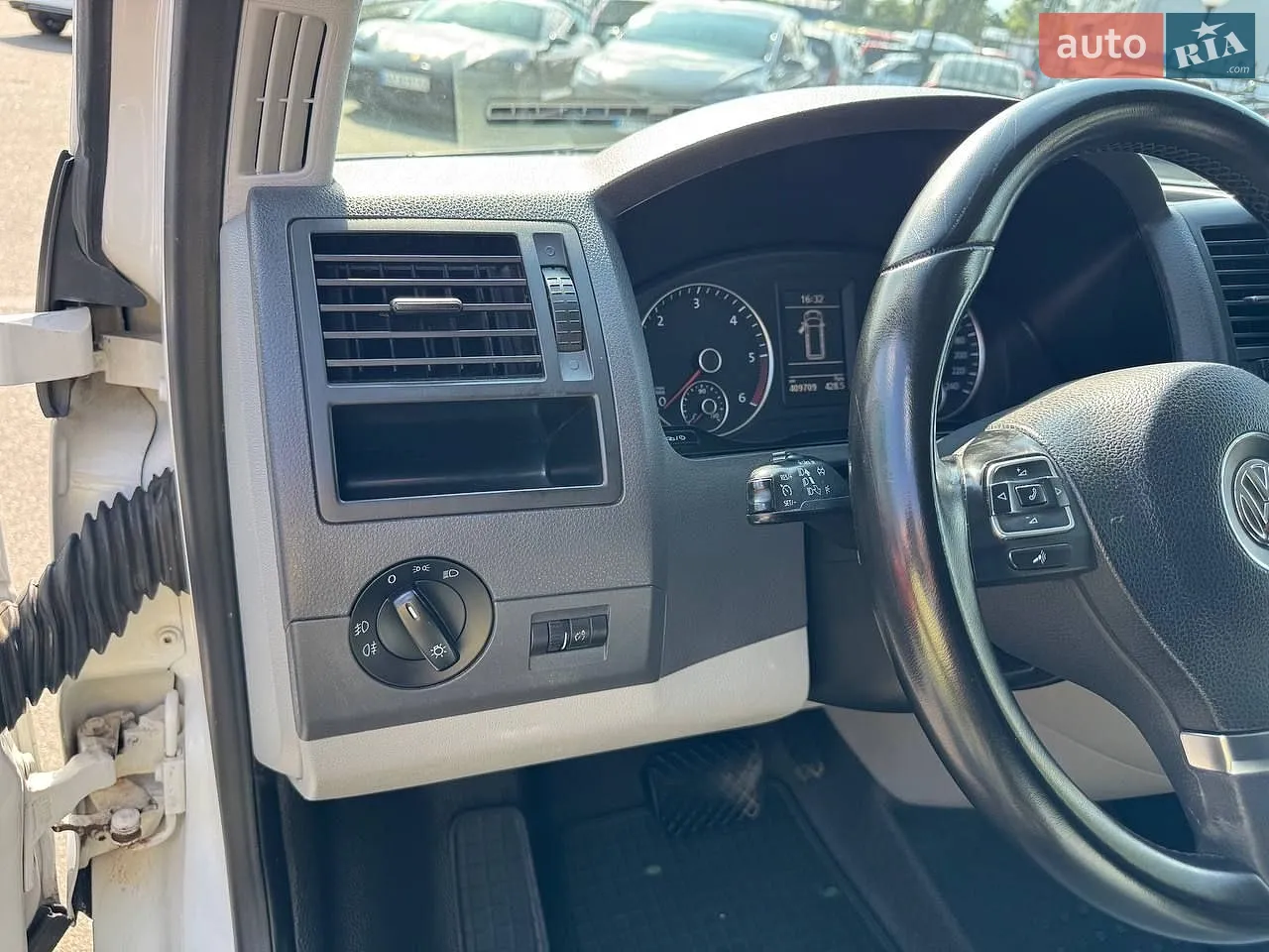 2014 Volkswagen Transporter - мініатюра 23