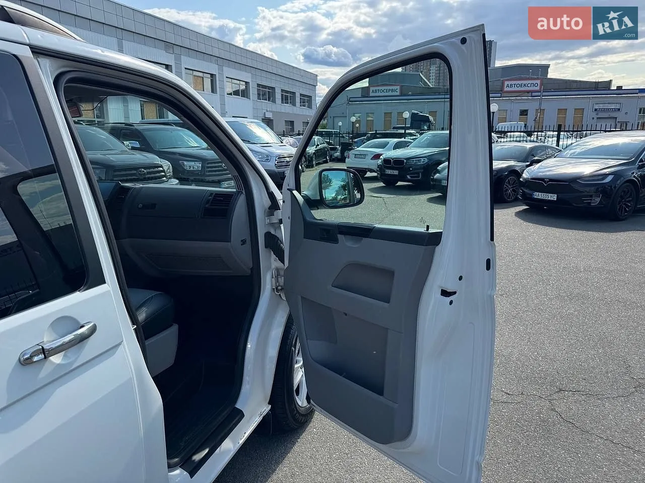 2014 Volkswagen Transporter - мініатюра 24