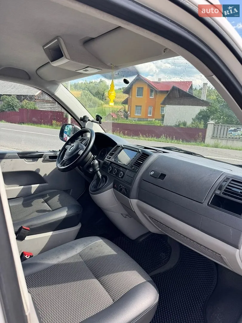 2011 Volkswagen Transporter - мініатюра 9