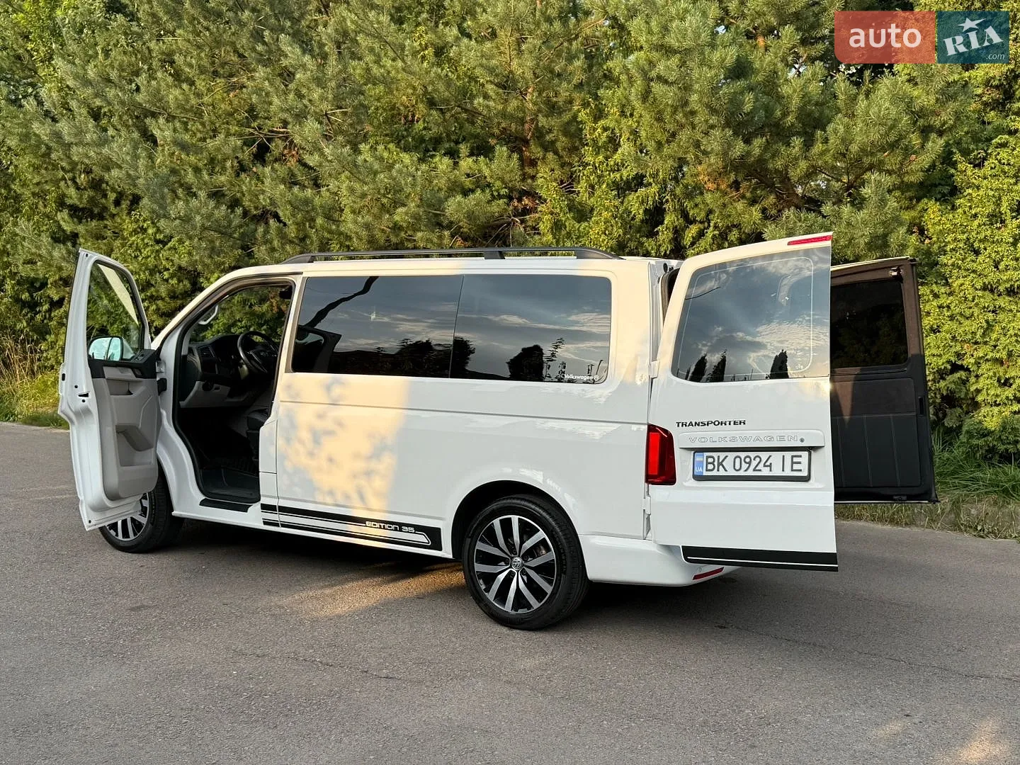 2017 Volkswagen Transporter - мініатюра 37