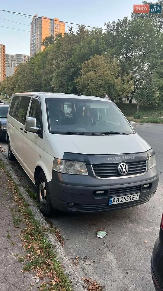 2010 Volkswagen Transporter - мініатюра 11