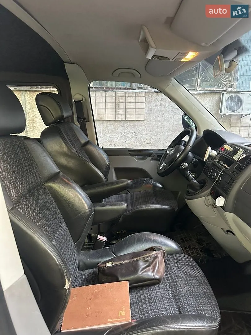 2011 Volkswagen Transporter - мініатюра 10