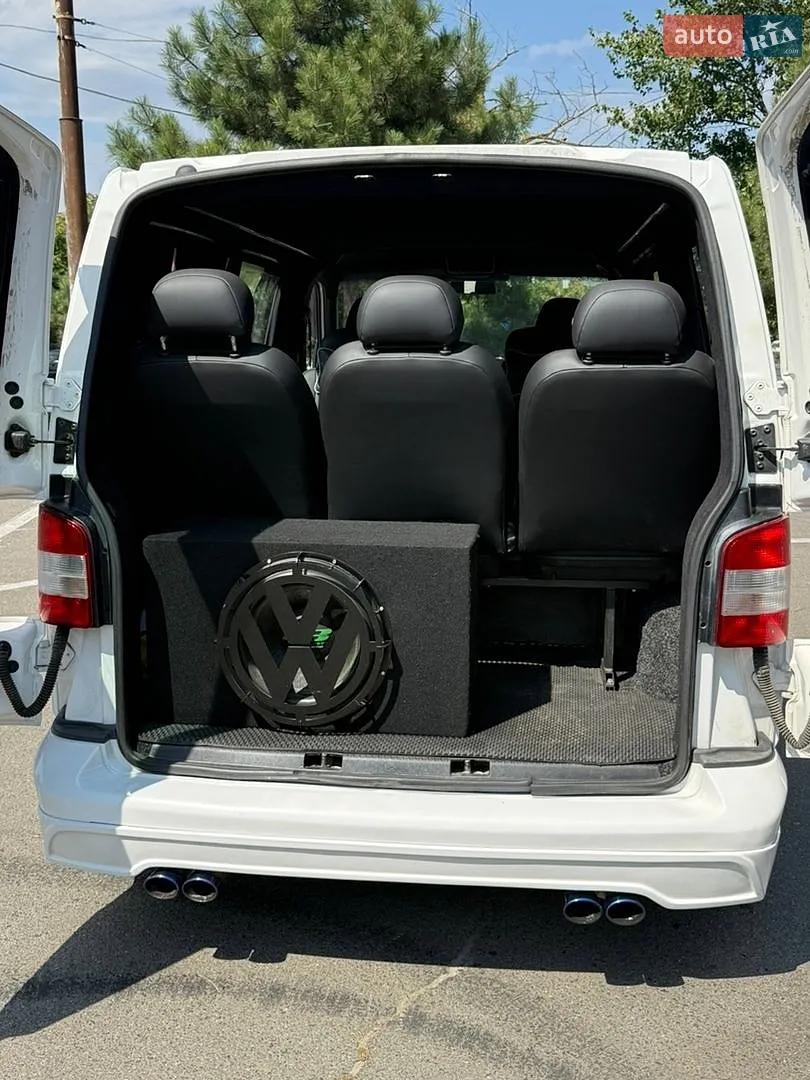 2010 Volkswagen Transporter - мініатюра 24