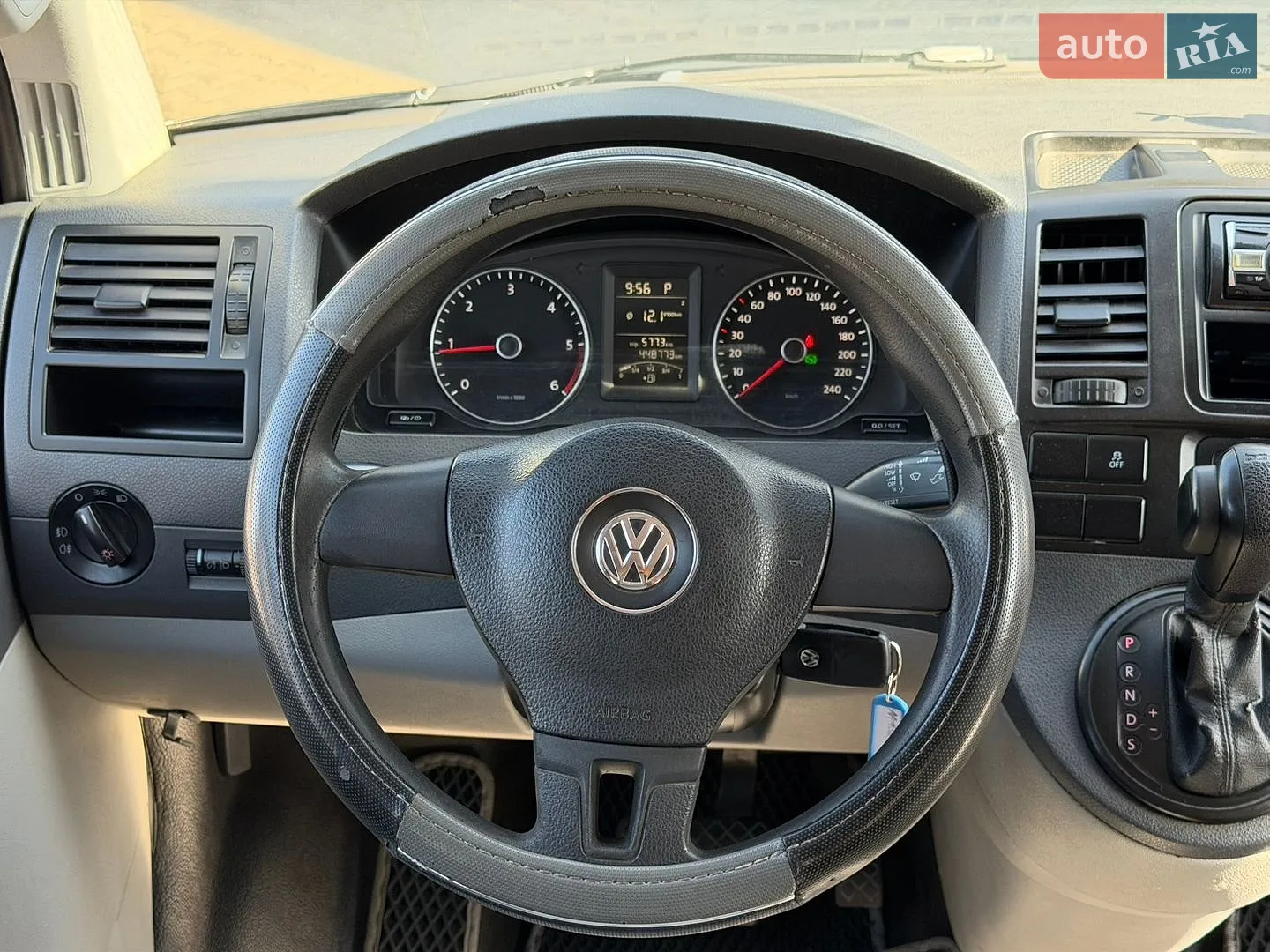 2013 Volkswagen Transporter - мініатюра 18