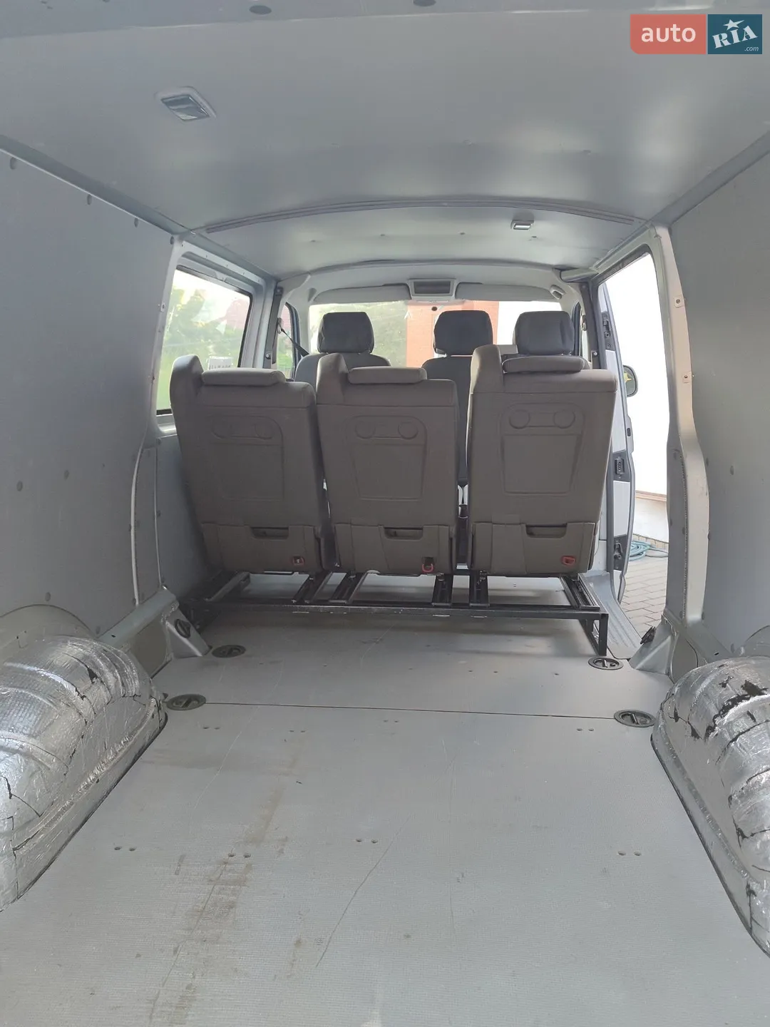 2010 Volkswagen Transporter - мініатюра 4
