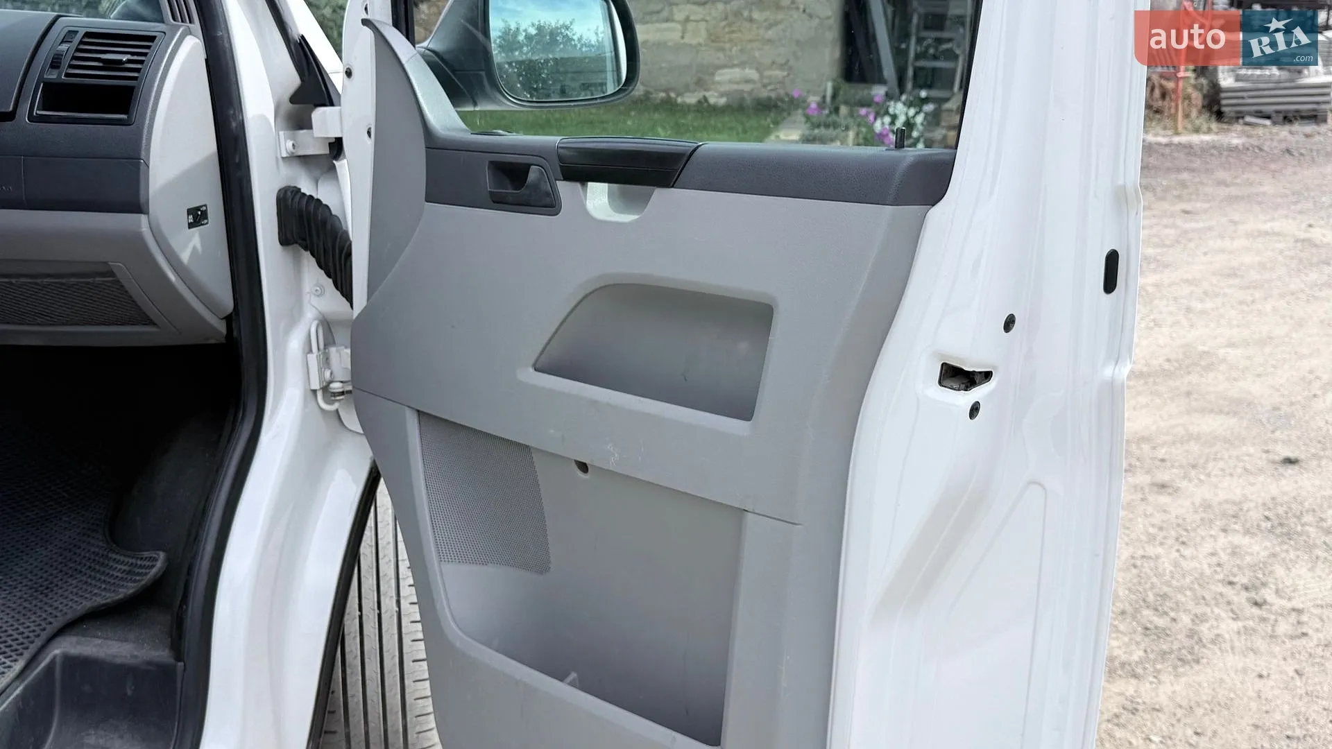 2015 Volkswagen Transporter - мініатюра 12