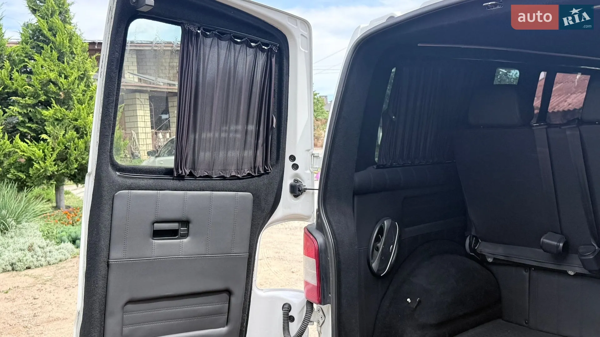 2015 Volkswagen Transporter - мініатюра 36