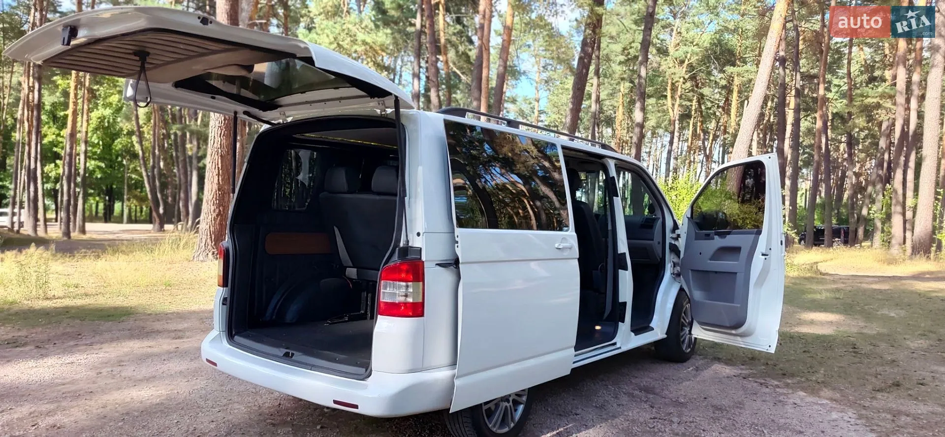 2011 Volkswagen Transporter - мініатюра 19