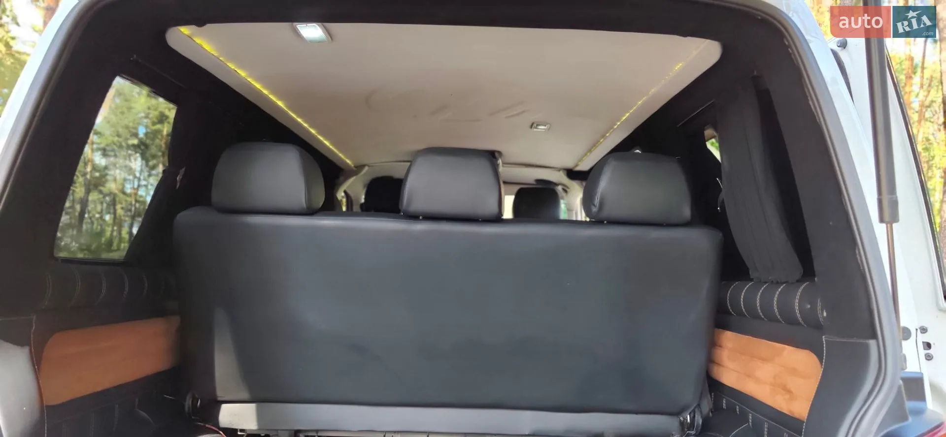 2011 Volkswagen Transporter - мініатюра 32
