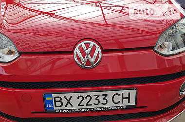 Хэтчбек Volkswagen Up 2013 в Львове