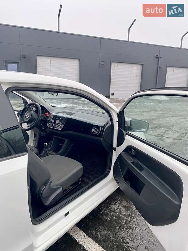 Хэтчбек Volkswagen Up 2012 в Харькове