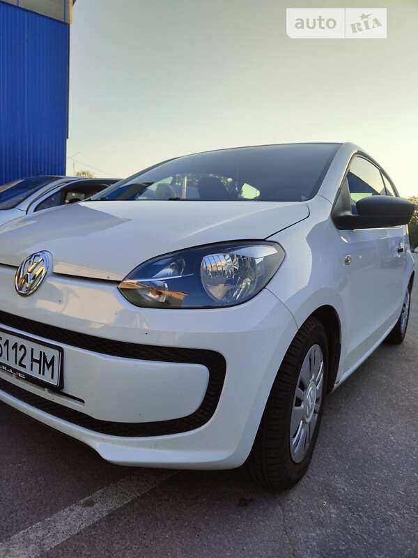 Хэтчбек Volkswagen Up 2012 в Киеве