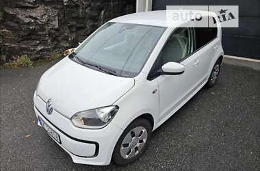 Хэтчбек Volkswagen Up 2014 в Виннице