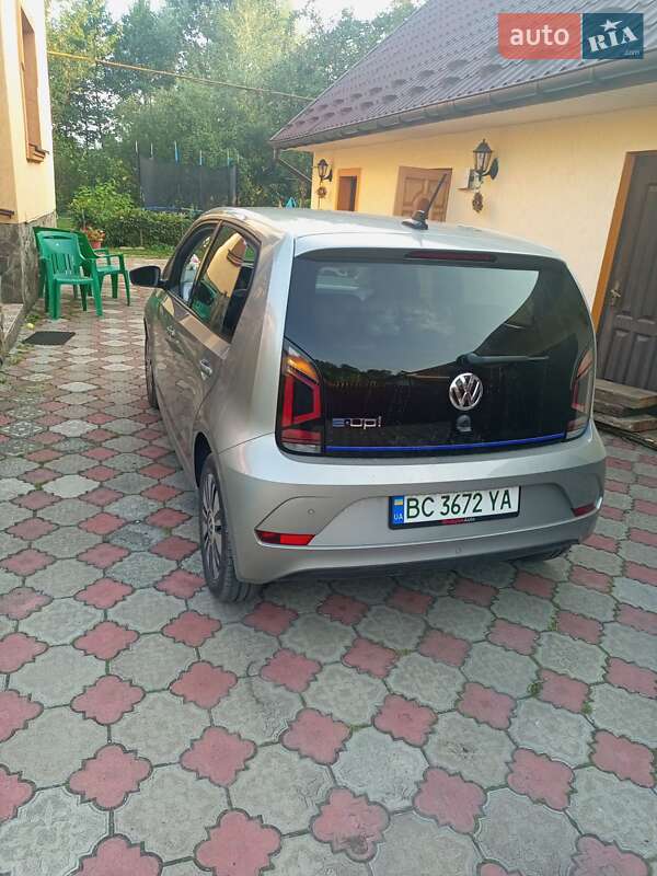 Хэтчбек Volkswagen Up 2018 в Шептицькому