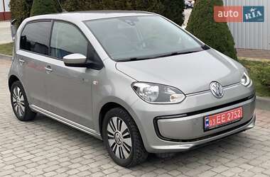 Хэтчбек Volkswagen Up 2013 в 