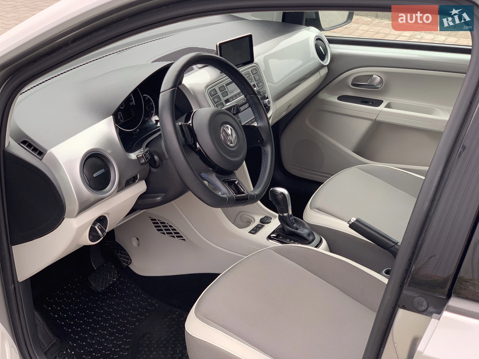 2013 Volkswagen up! - мініатюра 13