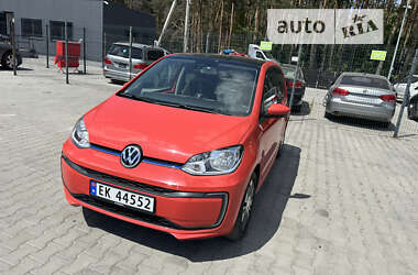 Хетчбек Volkswagen Up 2017 в Львові