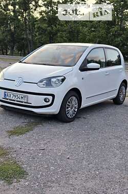 Хэтчбек Volkswagen Up 2013 в Чугуеве