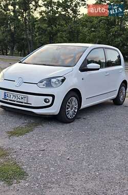 Хетчбек Volkswagen Up 2013 в 