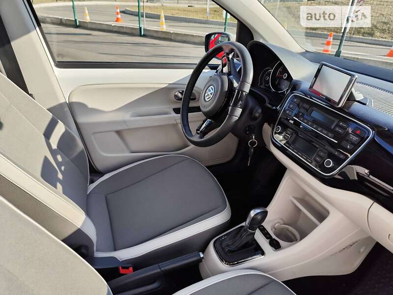 Хэтчбек Volkswagen Up 2014 в Киеве фото 34 Хэтчбек Volkswagen Up 2014 в Киеве