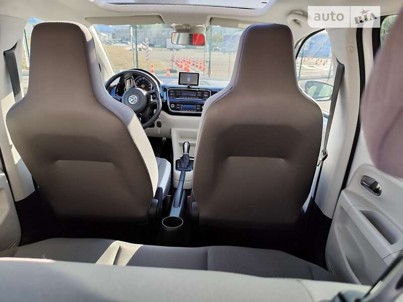Хэтчбек Volkswagen Up 2014 в Киеве фото 39 Хэтчбек Volkswagen Up 2014 в Киеве