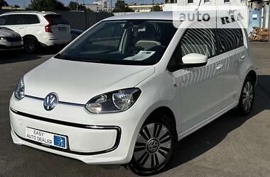 Хетчбек Volkswagen Up 2014 в Києві