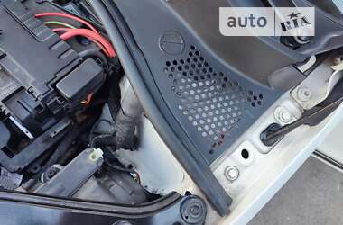 Хетчбек Volkswagen Up 2016 в 