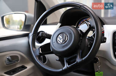 Хэтчбек Volkswagen Up 2014 в Дрогобыче