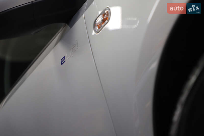 Хэтчбек Volkswagen Up 2014 в Дрогобыче
