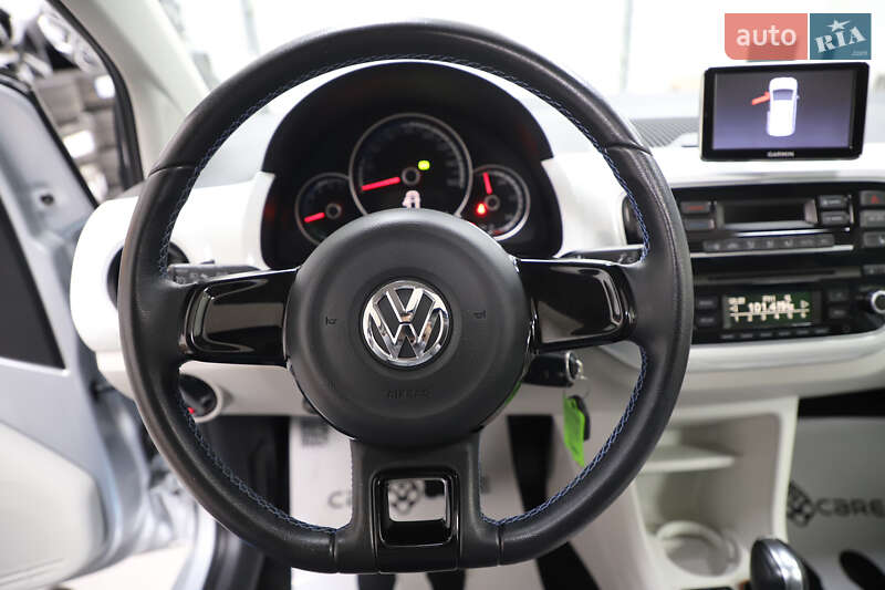 Хэтчбек Volkswagen Up 2014 в Дрогобыче