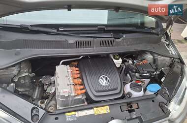 Хэтчбек Volkswagen Up 2014 в 