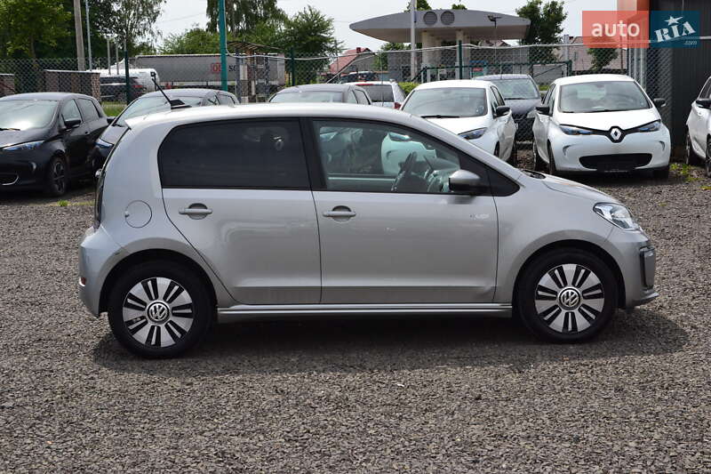 Хэтчбек Volkswagen Up 2017 в Луцке фото 6 Хэтчбек Volkswagen Up 2017 в Луцке