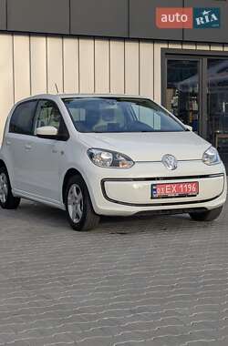 Хэтчбек Volkswagen Up 2015 в 