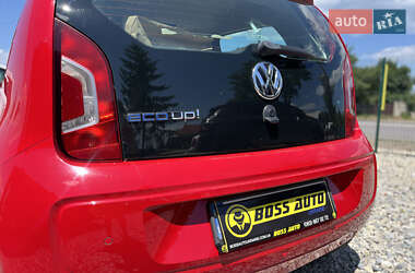 Хэтчбек Volkswagen Up 2012 в 