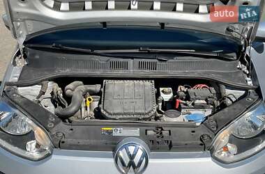 Хетчбек Volkswagen Up 2016 в  фото 34 Хетчбек Volkswagen Up 2016 в